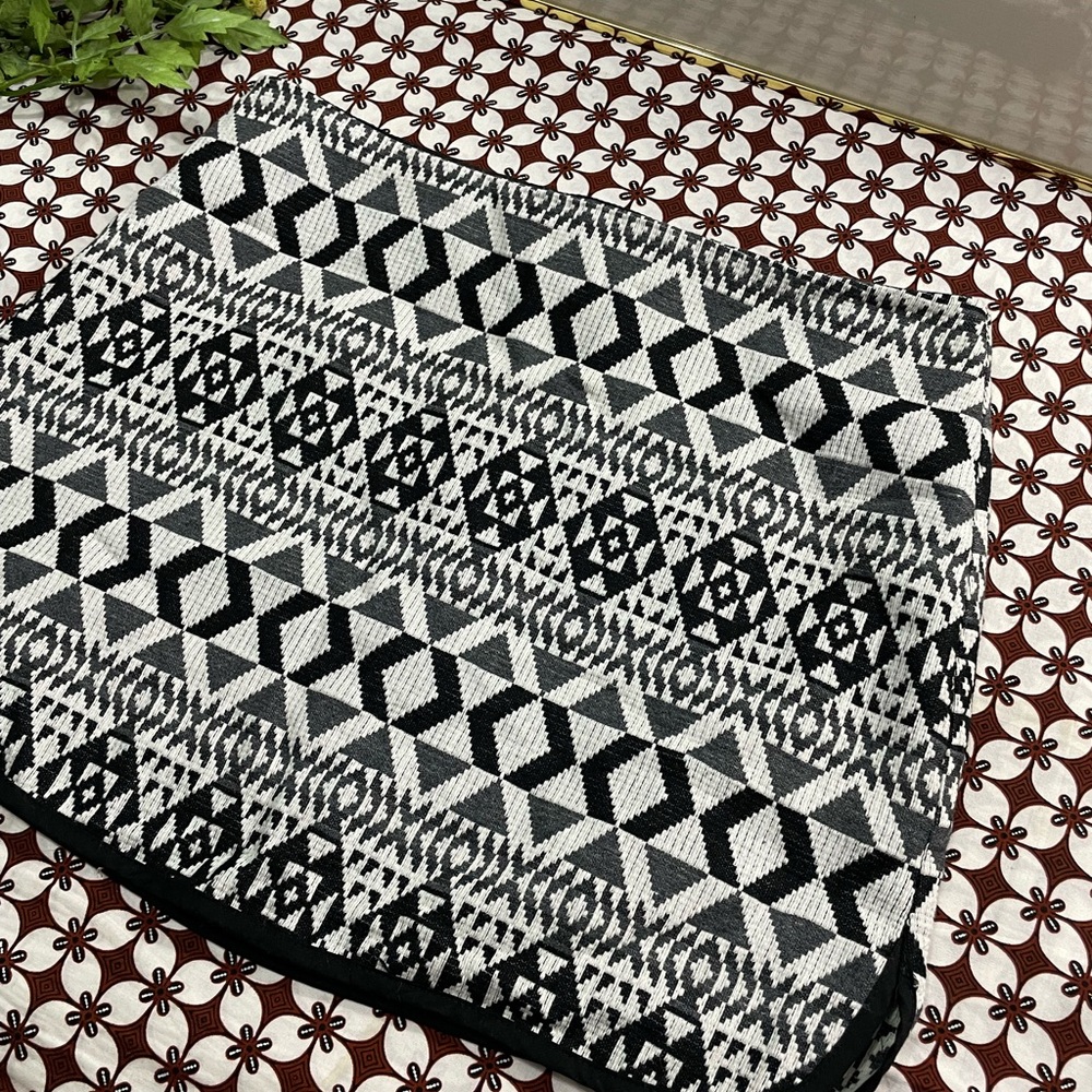 Top Shop Tribal mini Skirt - Picture 6 of 12